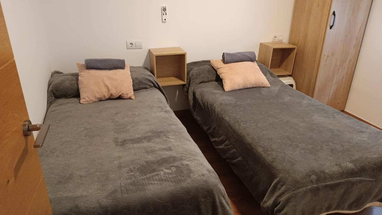 Apartamento Parque Sur De Hellín Екстериор снимка